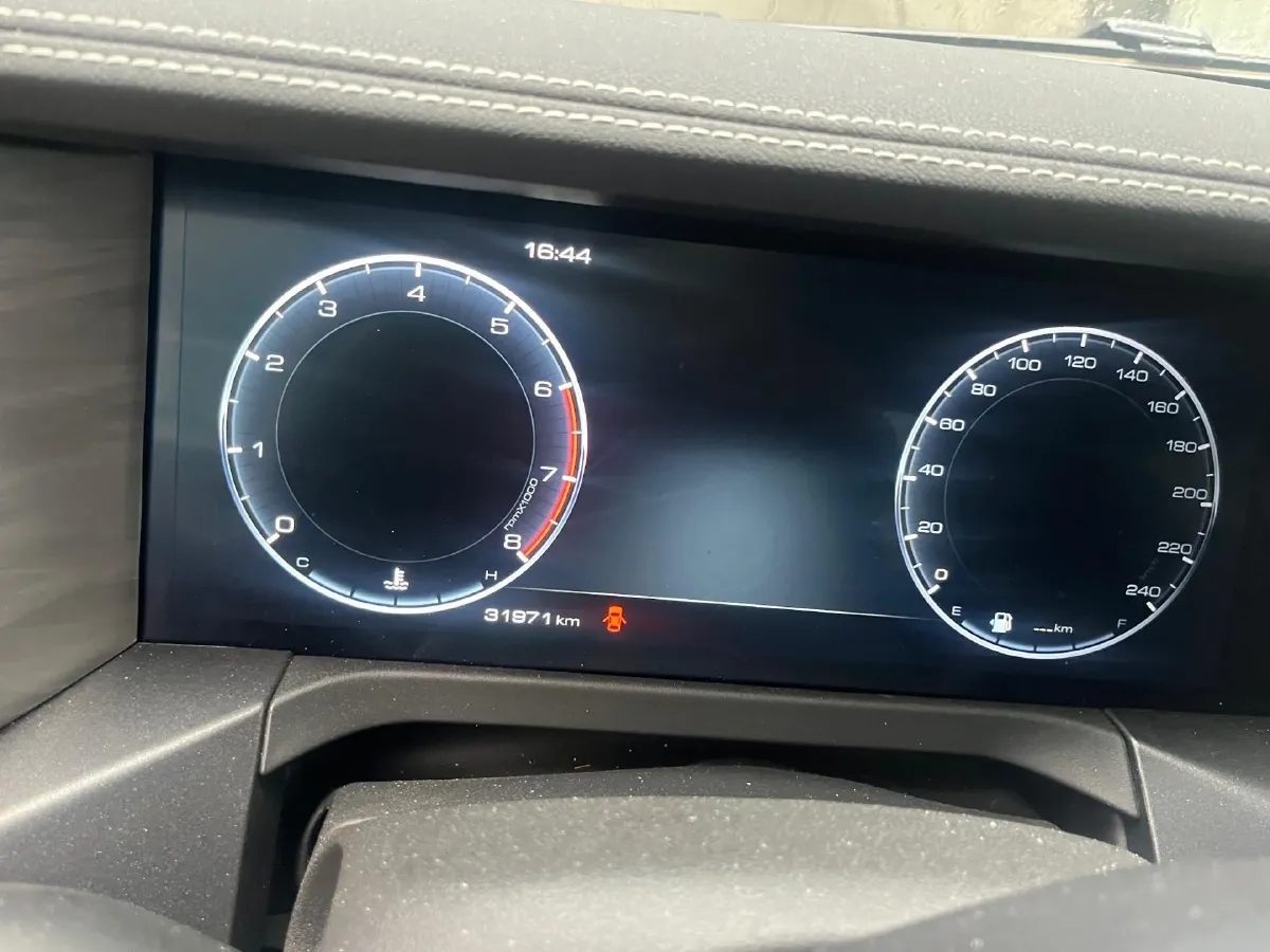 2021 Tank 300 2.0T 227HP L4 8AT,autocango,china used car exporter,china ev exporter,chinese used car exporter,chinese used ev exporter