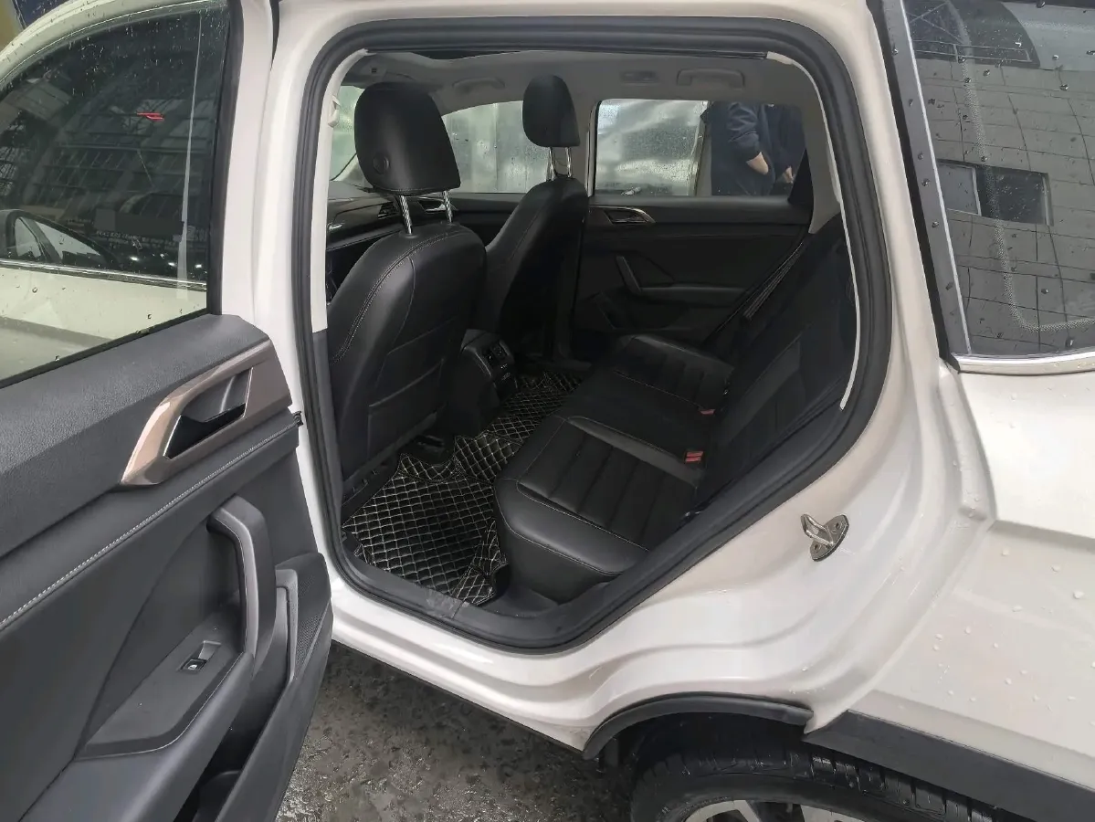 2021 Volkswagen Tharu 1.4T 150HP L4 7DCT,autocango,china used car exporter,china ev exporter,chinese used car exporter,chinese used ev exporter