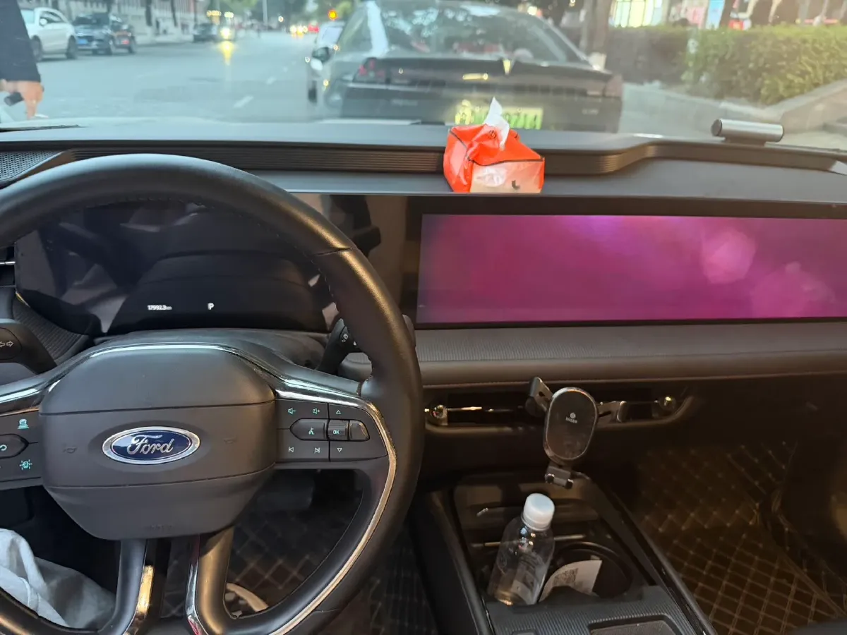 2023 Ford Mondeo 2.0T 254HP L4 8AT,autocango,china used car exporter,china ev exporter,chinese used car exporter,chinese used ev exporter