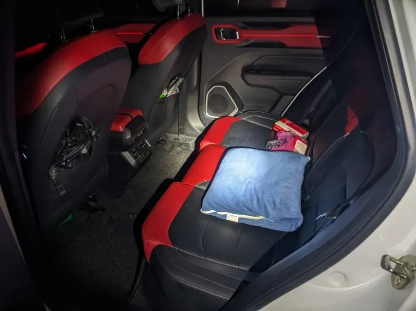 2020 Geely ICON 1.5T 177HP L3 7DCT,autocango,china used car exporter,china ev exporter,chinese used car exporter,chinese used ev exporter