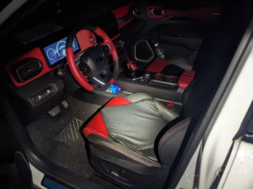 2020 Geely ICON 1.5T 177HP L3 7DCT,autocango,china used car exporter,china ev exporter,chinese used car exporter,chinese used ev exporter