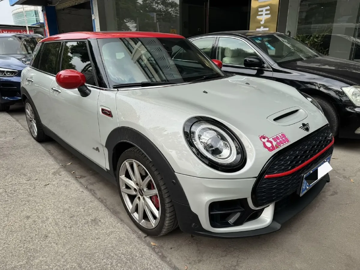 2020 MINI JCW CLUBMAN 2.0T 272HP L4 8AT,autocango,china used car exporter,china ev exporter,chinese used car exporter,chinese used ev exporter
