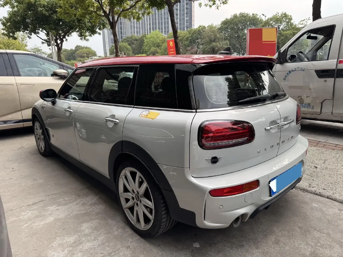 2020 MINI JCW CLUBMAN 2.0T 272HP L4 8AT,autocango,china used car exporter,china ev exporter,chinese used car exporter,chinese used ev exporter