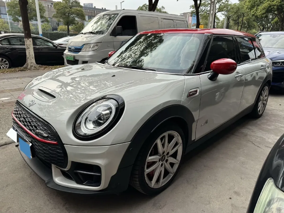 2020 MINI JCW CLUBMAN 2.0T 272HP L4 8AT,autocango,china used car exporter,china ev exporter,chinese used car exporter,chinese used ev exporter