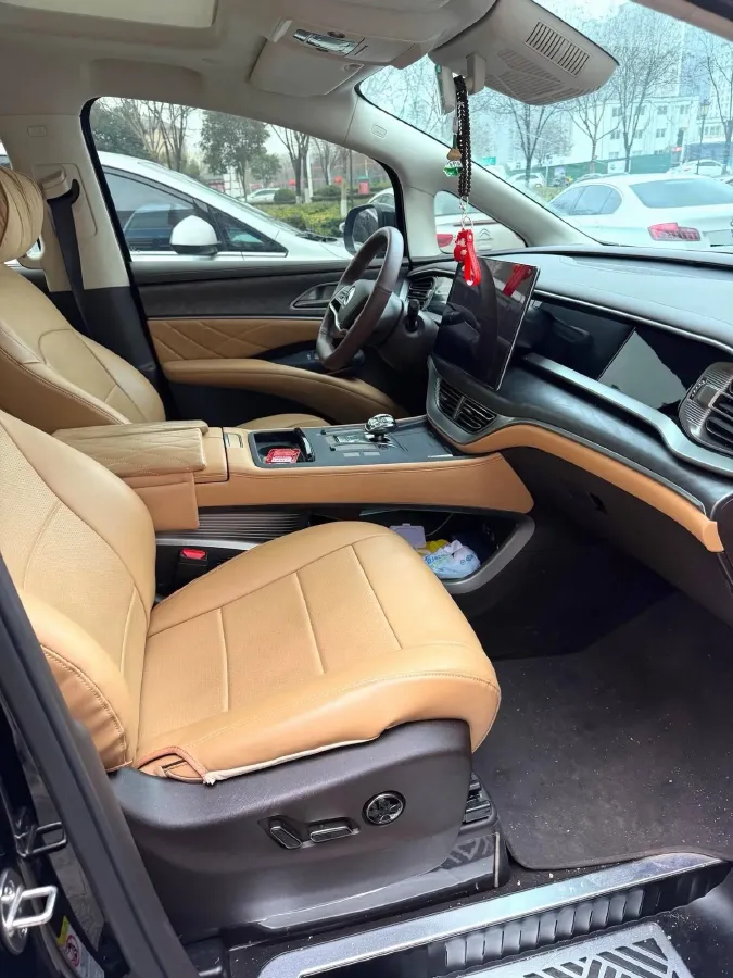 2024 Denza D9 1.5T 139HP L4 E-CVT PHEV 40KWH,autocango,china used car exporter,china ev exporter,chinese used car exporter,chinese used ev exporter