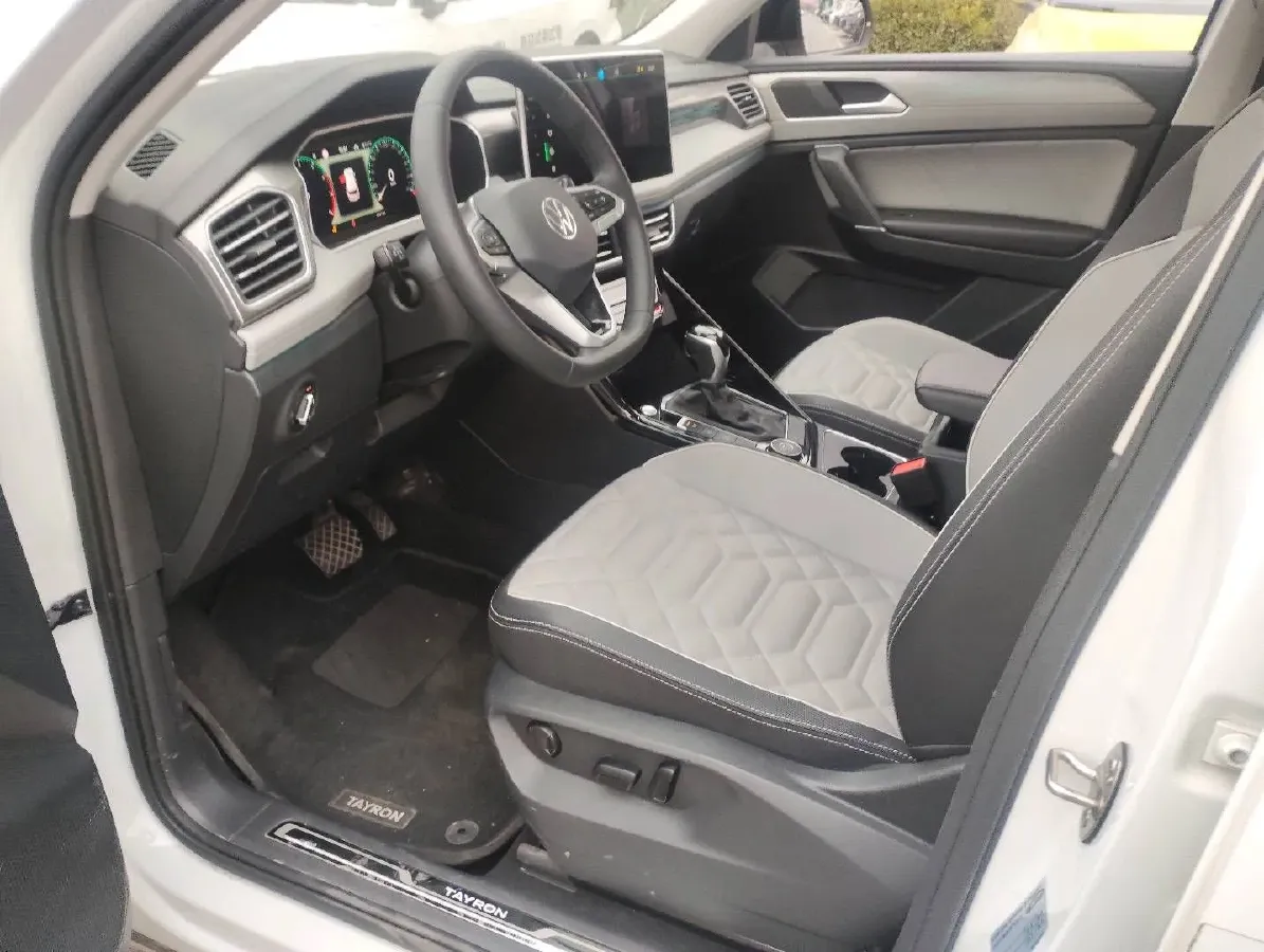 2023 Volkswagen Tayron 2.0T 220HP L4 7DCT,autocango,china used car exporter,china ev exporter,chinese used car exporter,chinese used ev exporter