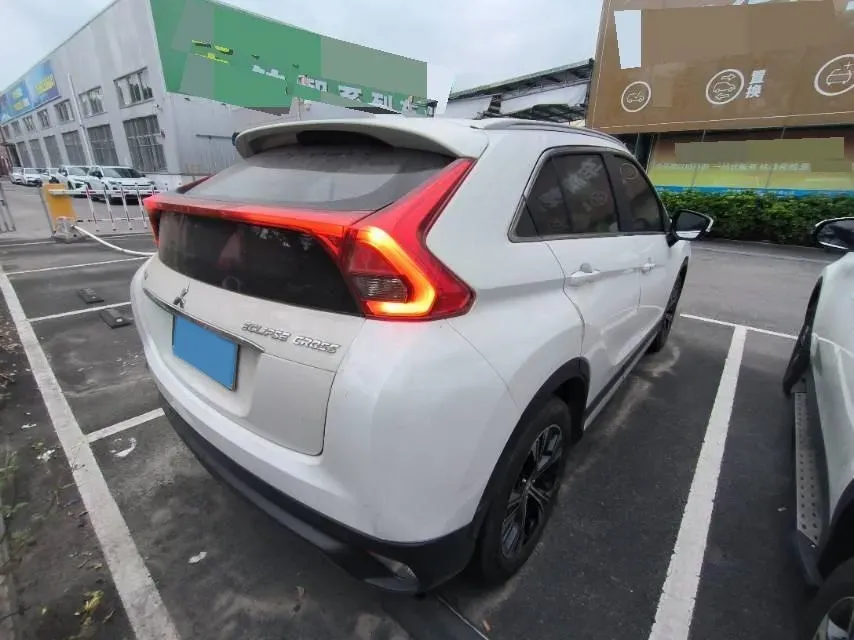 2021 Mitsubishi Eclipse Cross 1.5T 170HP L4 CVT,autocango,china used car exporter,china ev exporter,chinese used car exporter,chinese used ev exporter