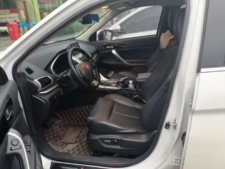 2021 Mitsubishi Eclipse Cross 1.5T 170HP L4 CVT,autocango,china used car exporter,china ev exporter,chinese used car exporter,chinese used ev exporter