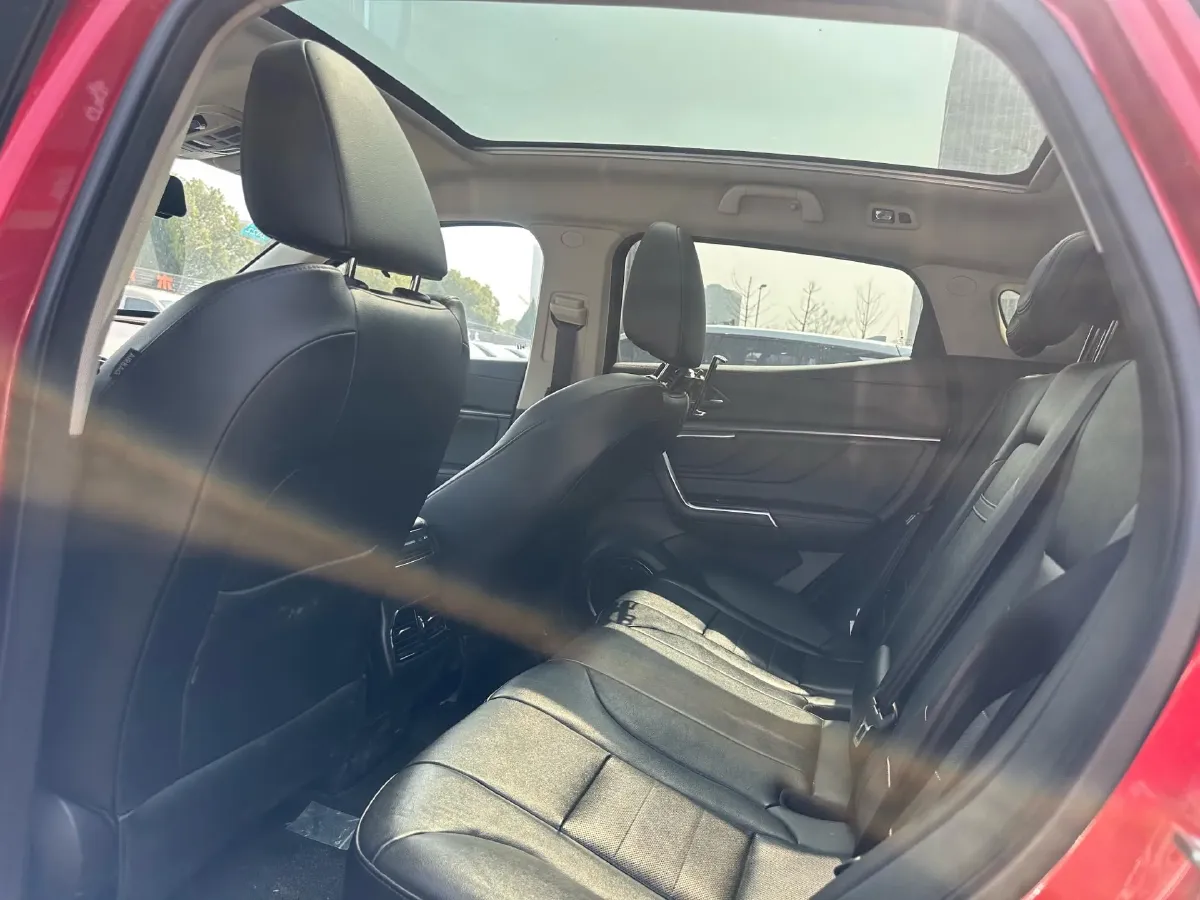 2019 WEY VV5 2.0T 197HP L4 7DCT,autocango,china used car exporter,china ev exporter,chinese used car exporter,chinese used ev exporter