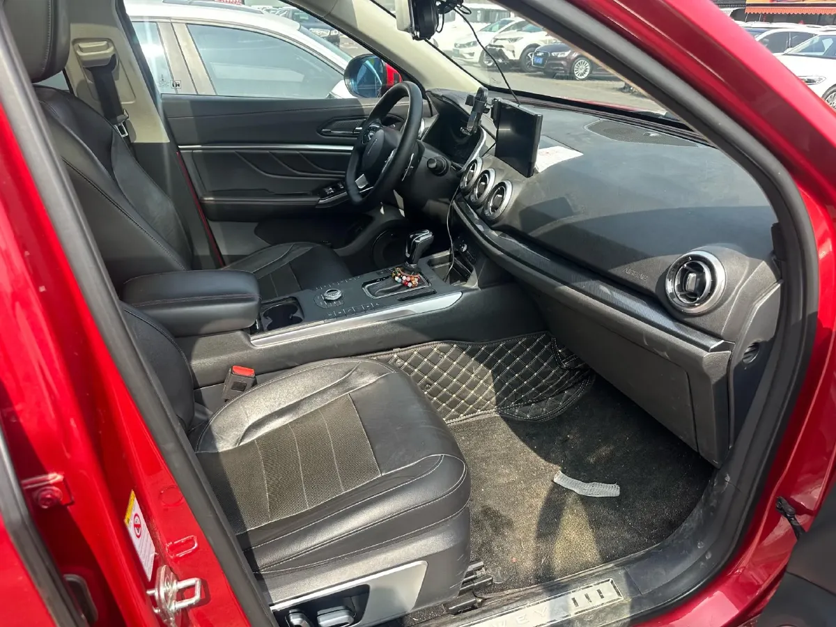 2019 WEY VV5 2.0T 197HP L4 7DCT,autocango,china used car exporter,china ev exporter,chinese used car exporter,chinese used ev exporter