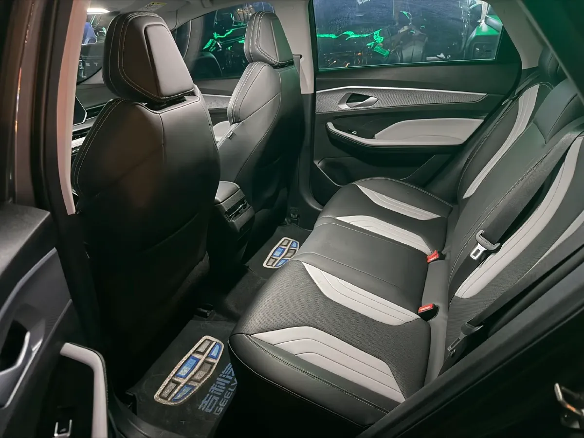 2024 Geely Binray 1.5T 181HP L4 7DCT,autocango,china used car exporter,china ev exporter,chinese used car exporter,chinese used ev exporter