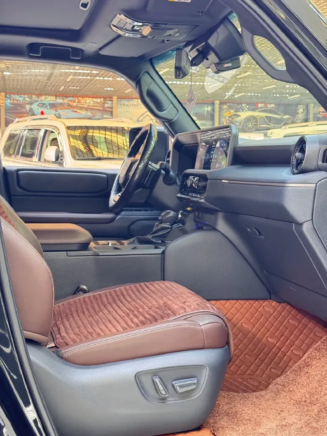 2024 Toyota Land Cruiser Prado 2.4T 282HP L4 8AT Hybrid,autocango,china used car exporter,china ev exporter,chinese used car exporter,chinese used ev exporter