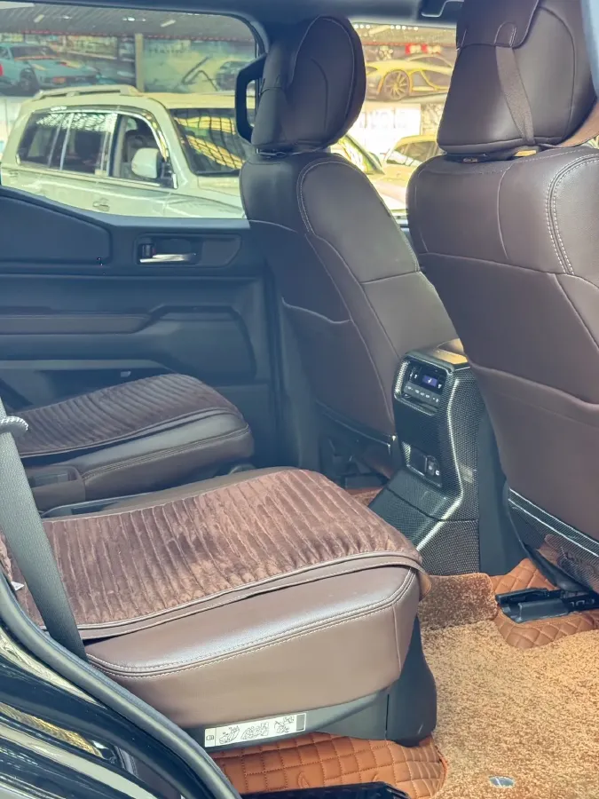 2024 Toyota Land Cruiser Prado 2.4T 282HP L4 8AT Hybrid,autocango,china used car exporter,china ev exporter,chinese used car exporter,chinese used ev exporter