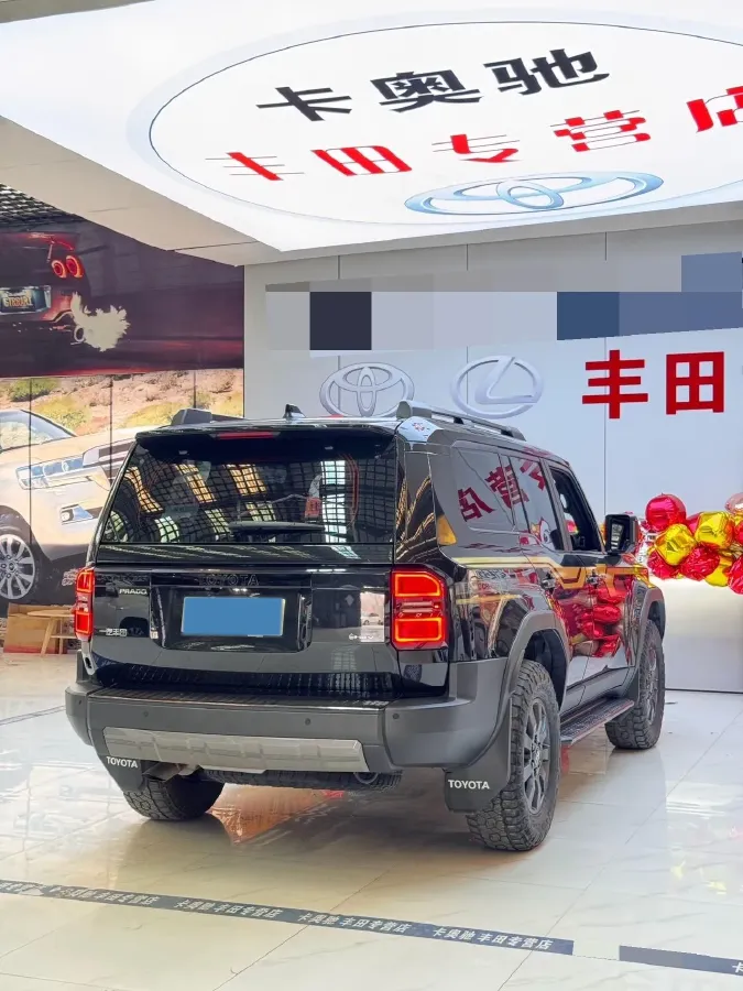 2024 Toyota Land Cruiser Prado 2.4T 282HP L4 8AT Hybrid,autocango,china used car exporter,china ev exporter,chinese used car exporter,chinese used ev exporter