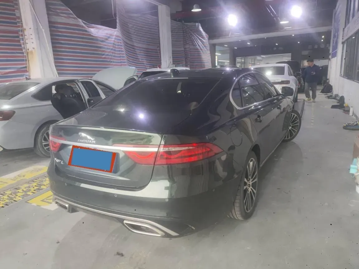 2024 Jaguar XFL 2.0T 250HP L4 8AT,autocango,china used car exporter,china ev exporter,chinese used car exporter,chinese used ev exporter