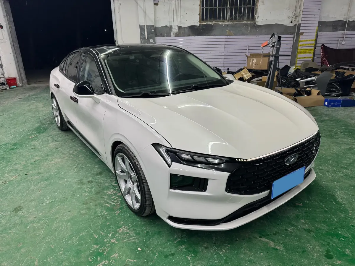 2022 Ford Mondeo 2.0T 238HP L4 8AT,autocango,china used car exporter,china ev exporter,chinese used car exporter,chinese used ev exporter