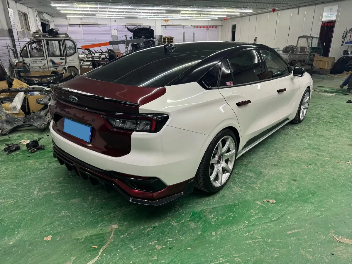 2022 Ford Mondeo 2.0T 238HP L4 8AT,autocango,china used car exporter,china ev exporter,chinese used car exporter,chinese used ev exporter