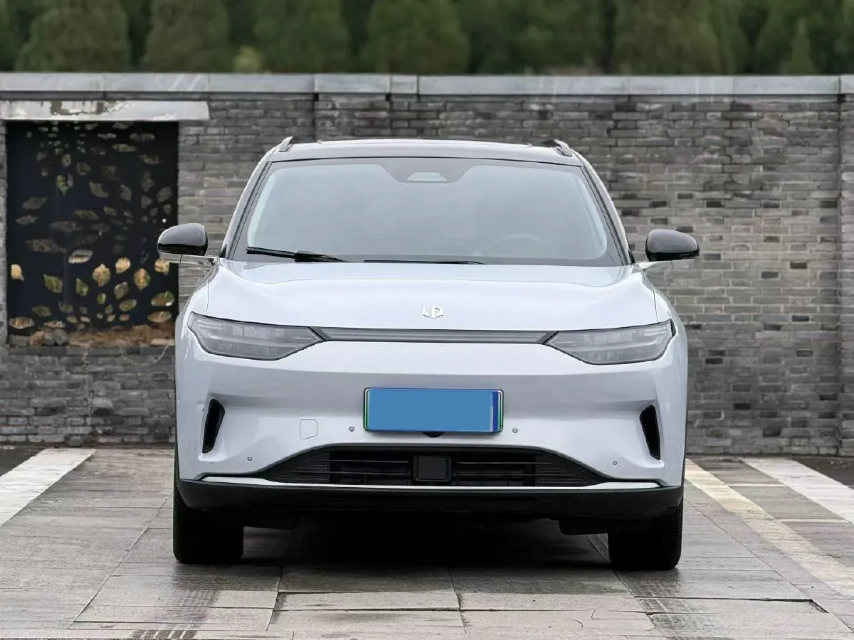 2023 Leapmotor C11 BEV 69.2KWH,autocango,china used car exporter,china ev exporter,chinese used car exporter,chinese used ev exporter