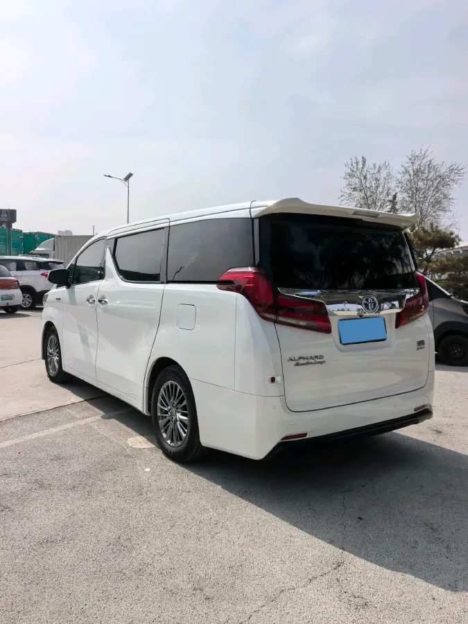 2019 Toyota Alphard 2.5L 117HP L4 E-CVT Hybrid,autocango,china used car exporter,china ev exporter,chinese used car exporter,chinese used ev exporter