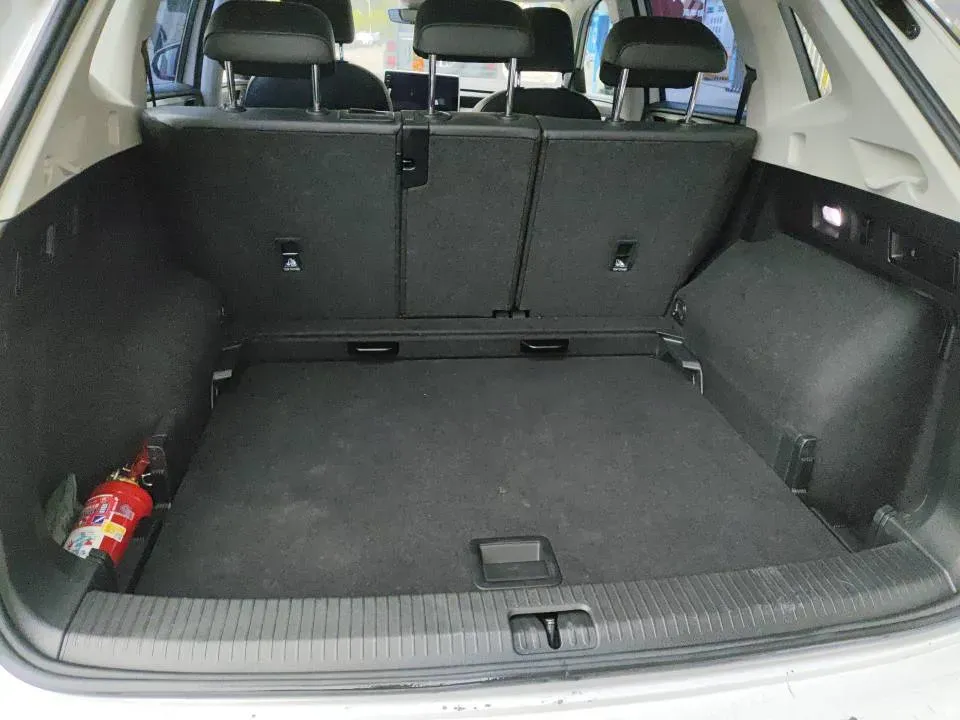 2023 Volkswagen Tayron 2.0T 186HP L4 7DCT,autocango,china used car exporter,china ev exporter,chinese used car exporter,chinese used ev exporter