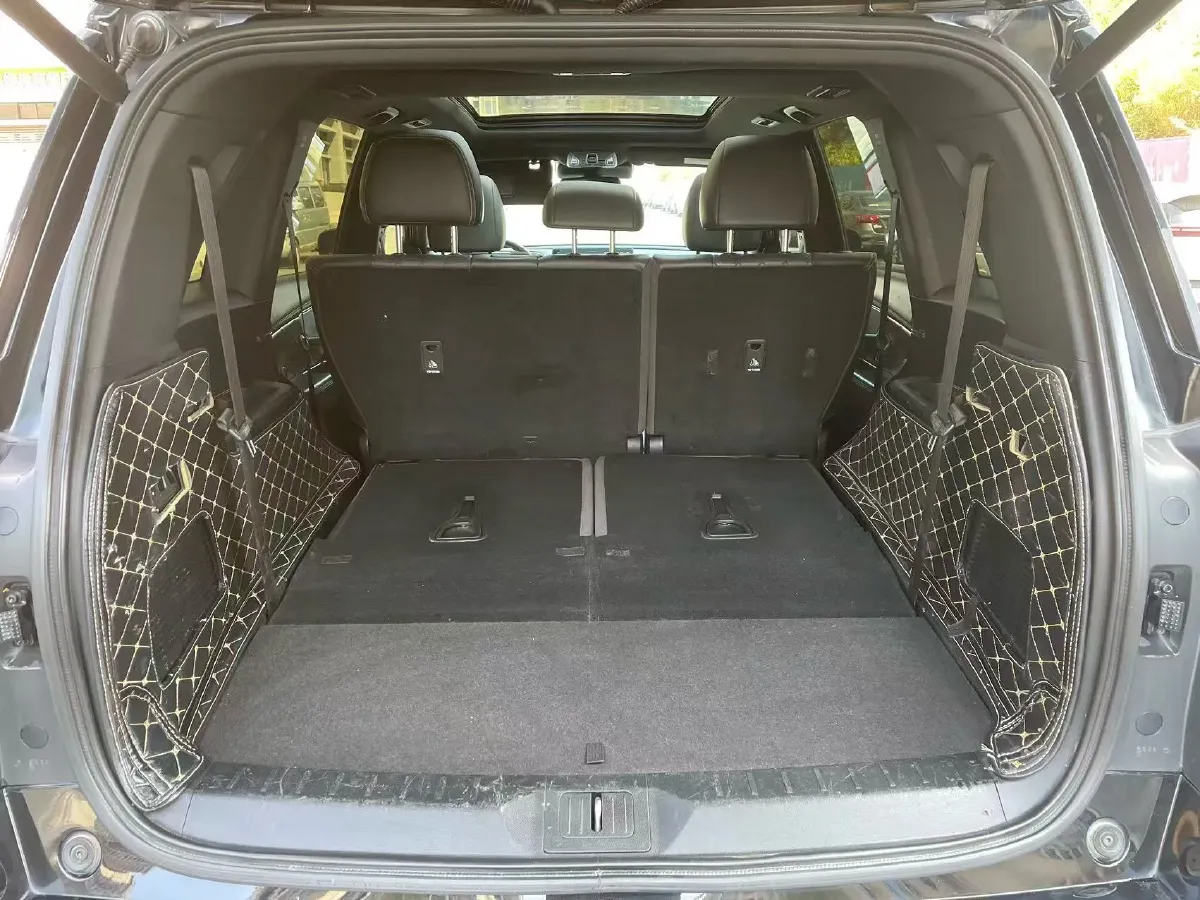 2022 GAC Trumpchi GS8 2.0T 252HP L4 8AT,autocango,china used car exporter,china ev exporter,chinese used car exporter,chinese used ev exporter