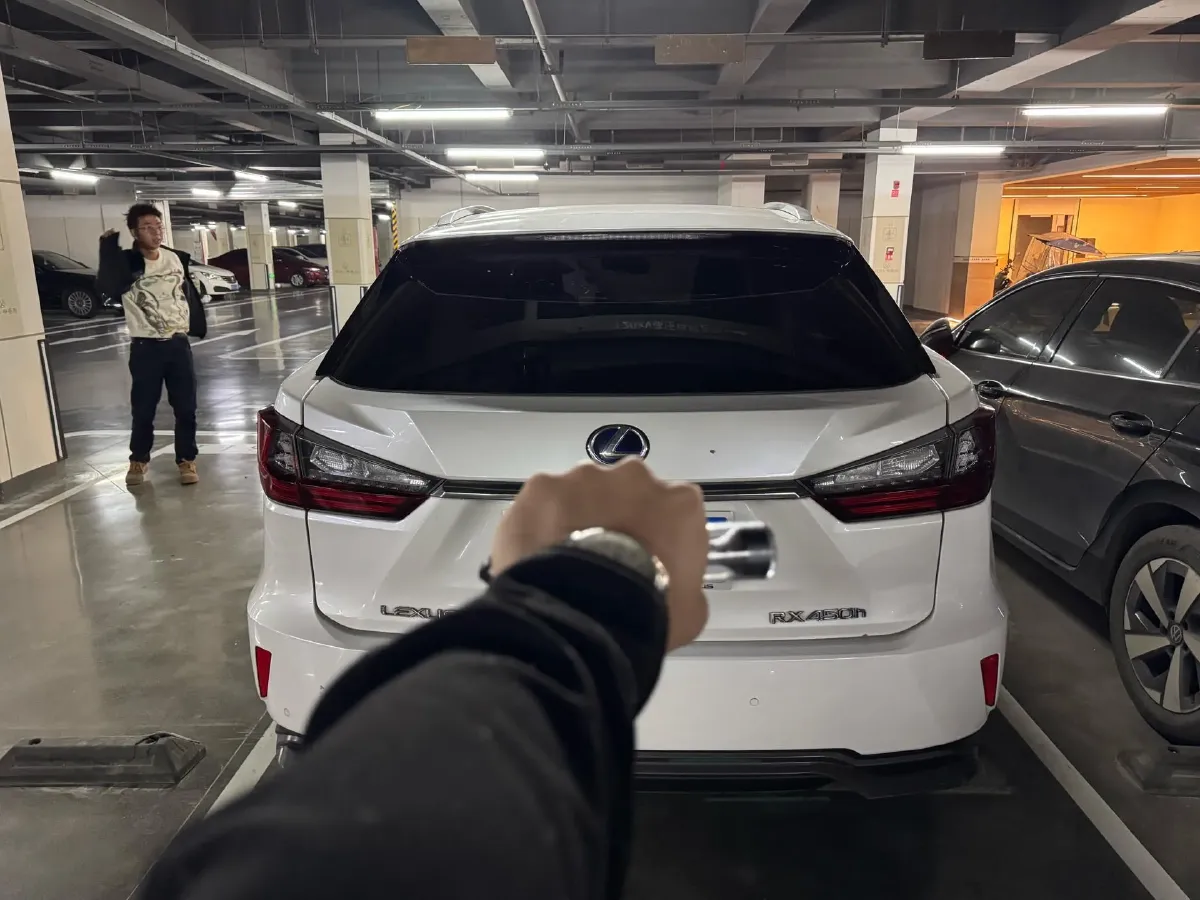 2017 Lexus RX 3.5L 262HP V6 E-CVT Hybrid,autocango,china used car exporter,china ev exporter,chinese used car exporter,chinese used ev exporter