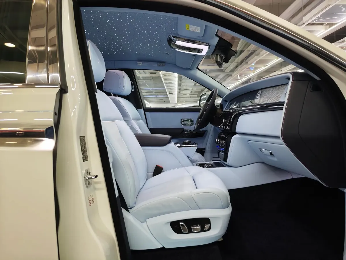 2021 Rolls-Royce Ghost 6.7T 571HP V12 8AT,autocango,china used car exporter,china ev exporter,chinese used car exporter,chinese used ev exporter