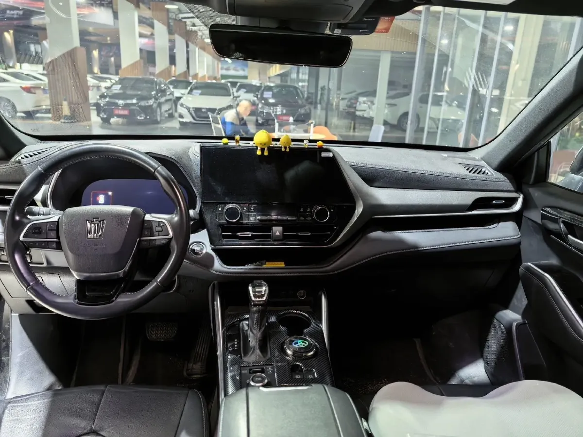 2022 Toyota Crown Kluger 2.0T 248HP L4 8AT,autocango,china used car exporter,china ev exporter,chinese used car exporter,chinese used ev exporter