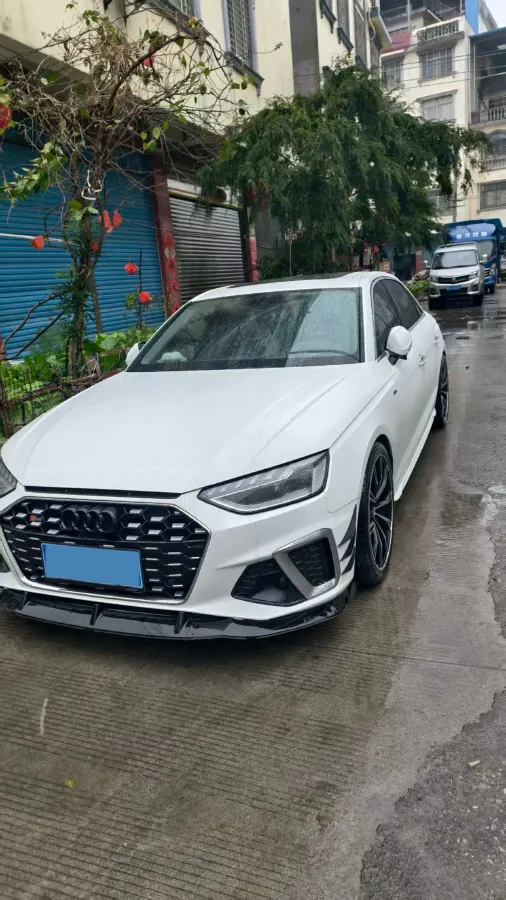 2020 Audi A4L 2.0T 190HP L4 7DCT,autocango,china used car exporter,china ev exporter,chinese used car exporter,chinese used ev exporter