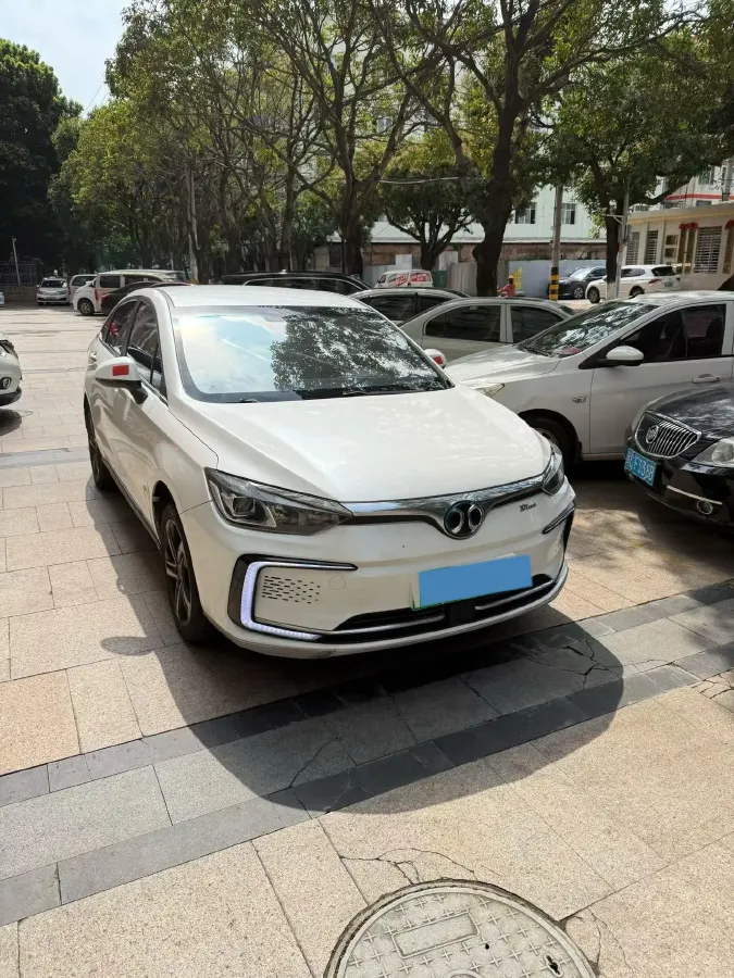 2018 BeiJing Auto EU5 BEV 53.66KWH,autocango,china used car exporter,china ev exporter,chinese used car exporter,chinese used ev exporter