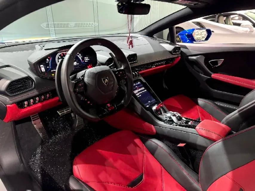 2020 Lamborghini Huracán 5.2L 611HP V10 7DCT,autocango,china used car exporter,china ev exporter,chinese used car exporter,chinese used ev exporter