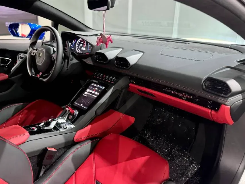 2020 Lamborghini Huracán 5.2L 611HP V10 7DCT,autocango,china used car exporter,china ev exporter,chinese used car exporter,chinese used ev exporter