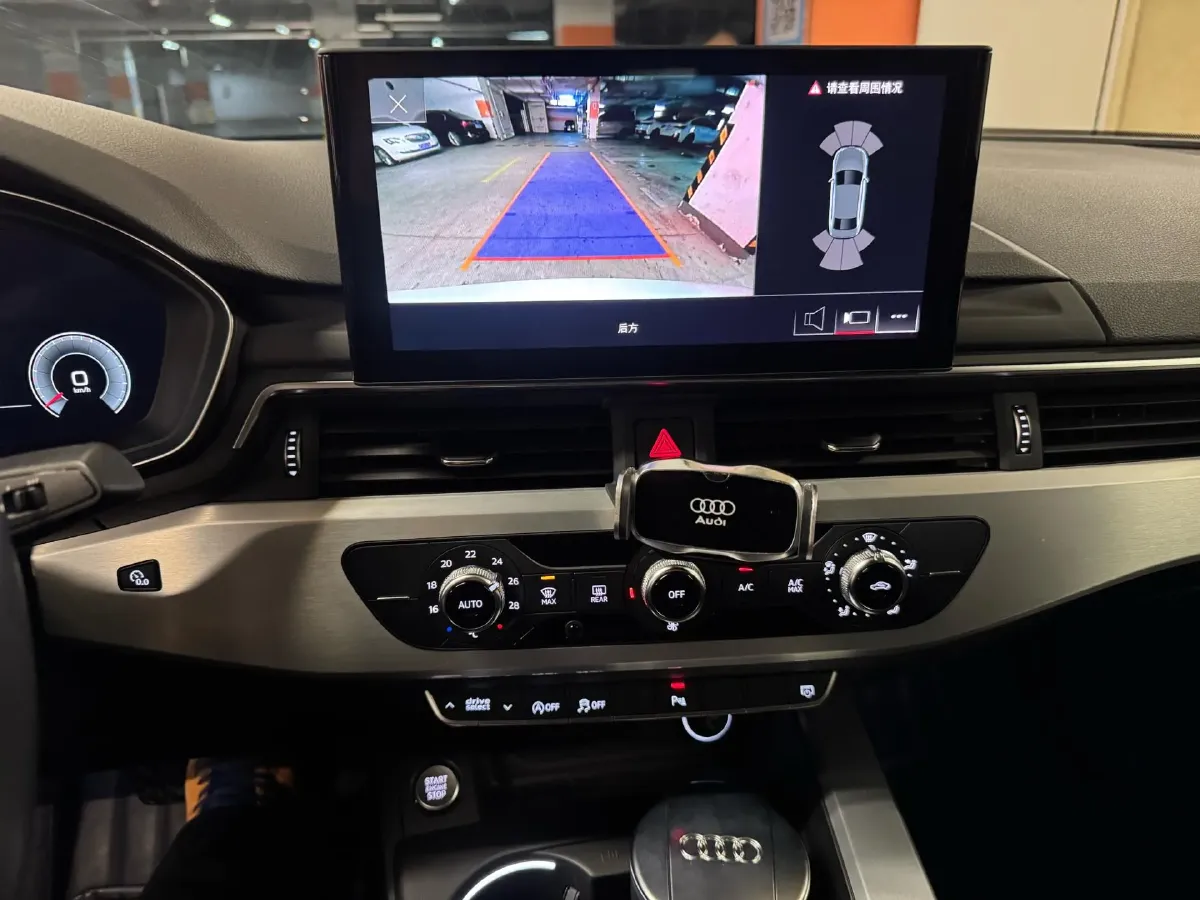 2020 Audi A4L 2.0T 190HP L4 7DCT,autocango,china used car exporter,china ev exporter,chinese used car exporter,chinese used ev exporter