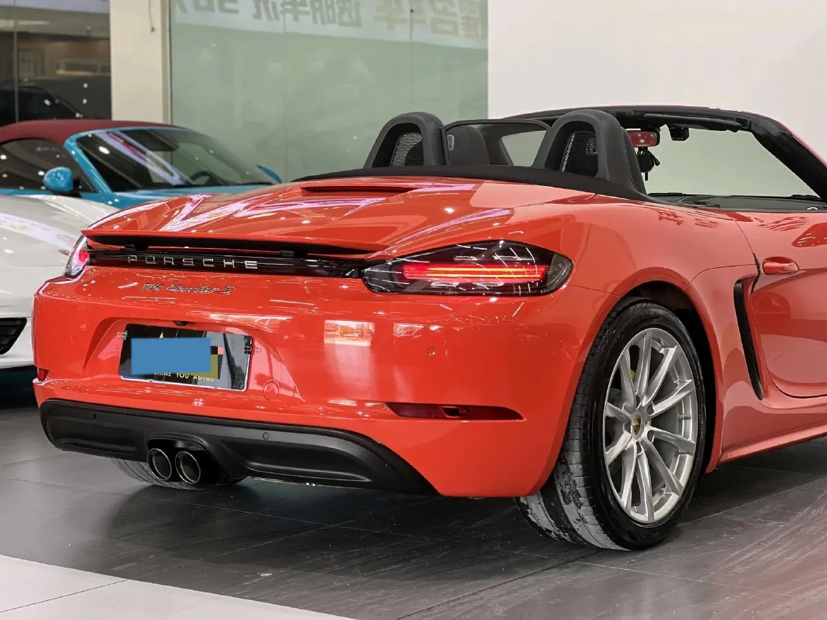 2018 Porsche 718 2.0T 250HP H4 7DCT,autocango,china used car exporter,china ev exporter,chinese used car exporter,chinese used ev exporter