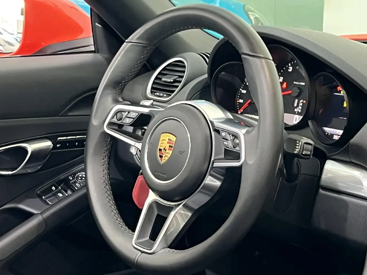 2018 Porsche 718 2.0T 250HP H4 7DCT,autocango,china used car exporter,china ev exporter,chinese used car exporter,chinese used ev exporter