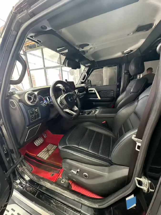 2019 Beijing BJ40 2.0T 218HP L4 6AT,autocango,china used car exporter,china ev exporter,chinese used car exporter,chinese used ev exporter