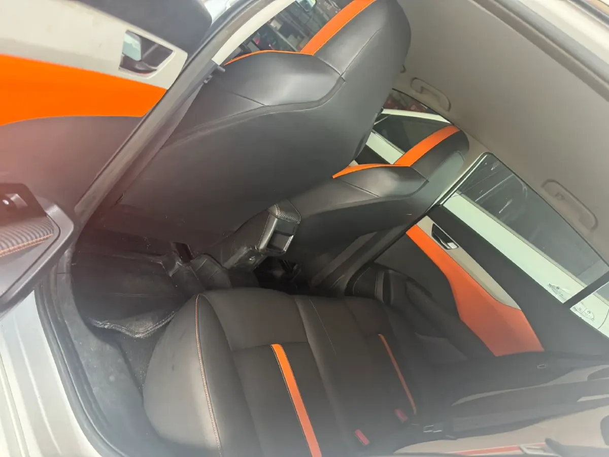 2023 DongFeng Aeolus YiXuan 1.5L 125HP L4 6DCT,autocango,china used car exporter,china ev exporter,chinese used car exporter,chinese used ev exporter