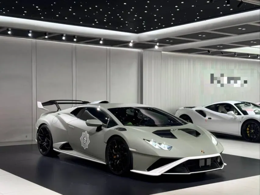 2021 Lamborghini Huracán 5.2L 640HP V10 7DCT,autocango,china used car exporter,china ev exporter,chinese used car exporter,chinese used ev exporter