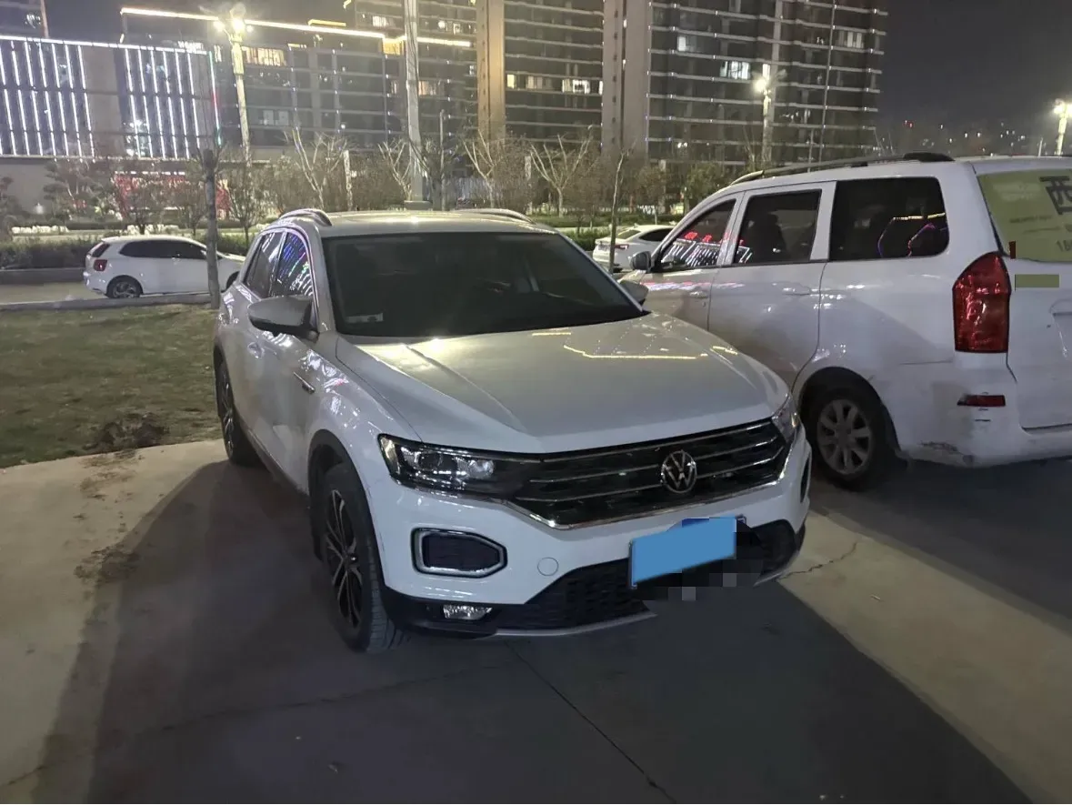 2021 Volkswagen T-Roc 1.4T 150HP L4 7DCT,autocango,china used car exporter,china ev exporter,chinese used car exporter,chinese used ev exporter