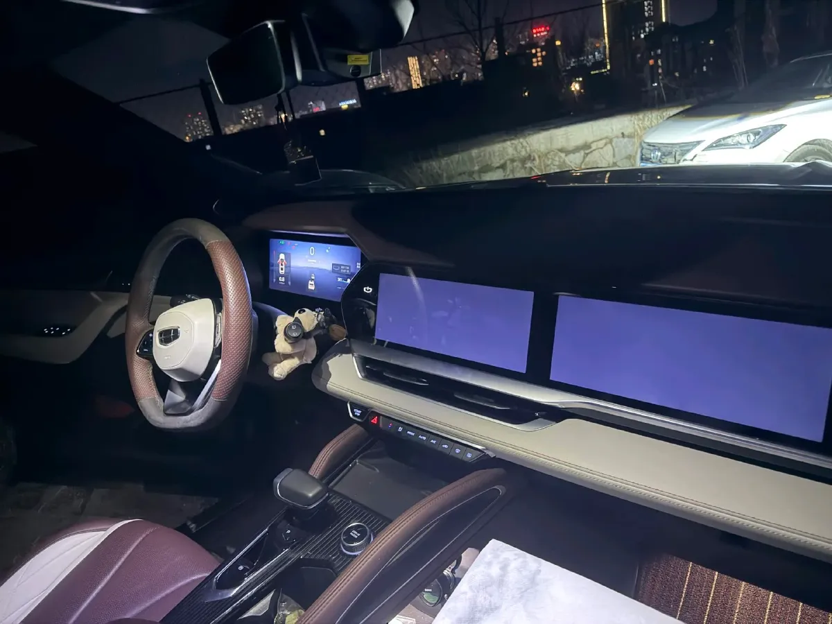 2023 Geely Monjaro 2.0T 238HP L4 8AT,autocango,china used car exporter,china ev exporter,chinese used car exporter,chinese used ev exporter