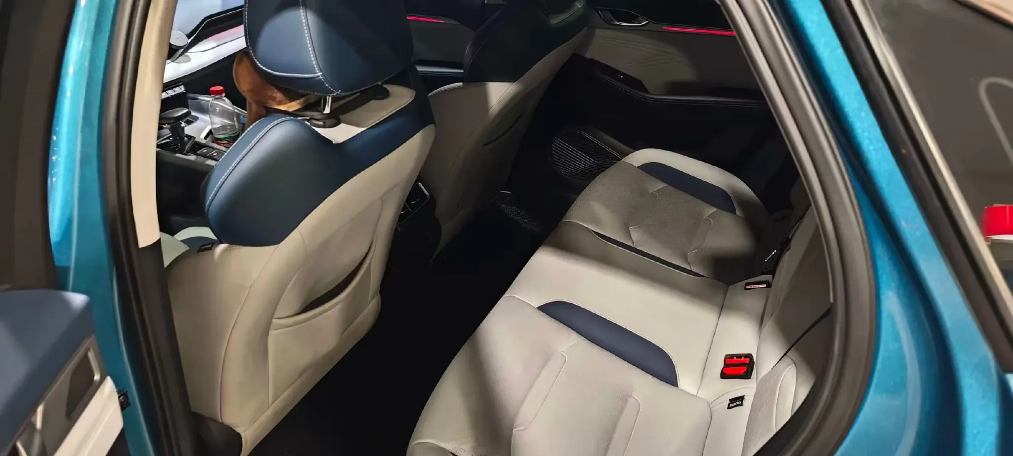 2021 Geely Preface 2.0T 190HP L4 7DCT,autocango,china used car exporter,china ev exporter,chinese used car exporter,chinese used ev exporter