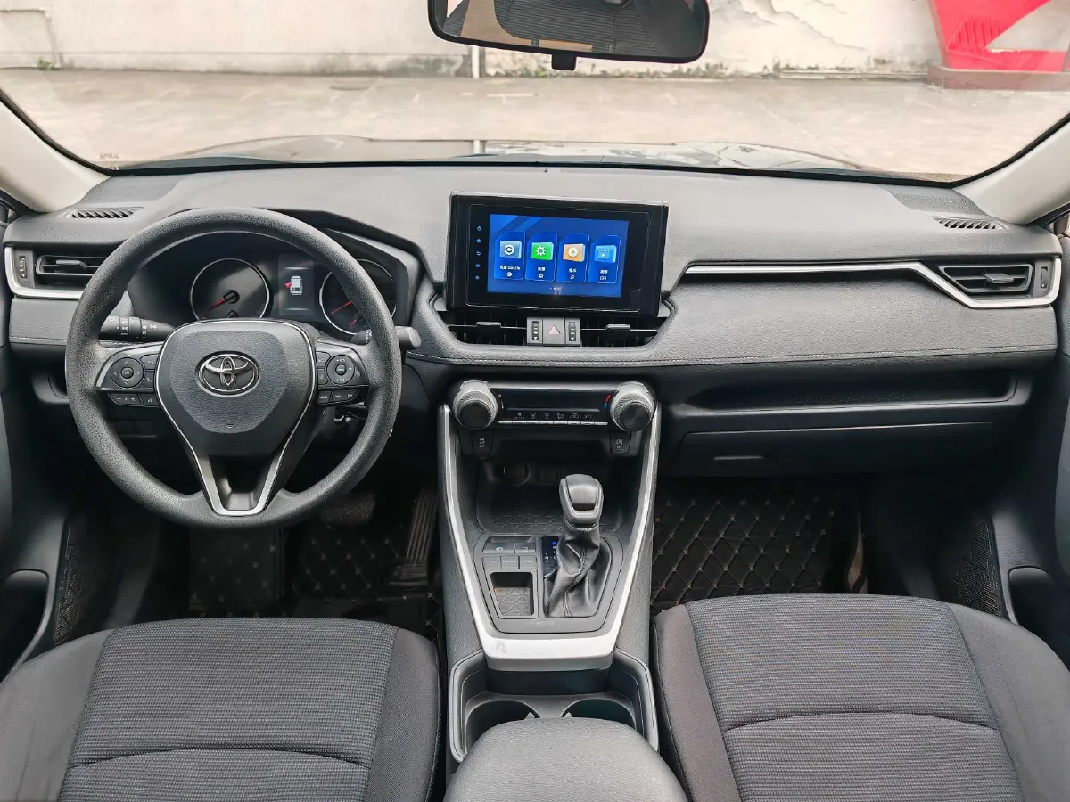 2022 Toyota RAV4 2.0L 171HP L4 CVT,autocango,china used car exporter,china ev exporter,chinese used car exporter,chinese used ev exporter