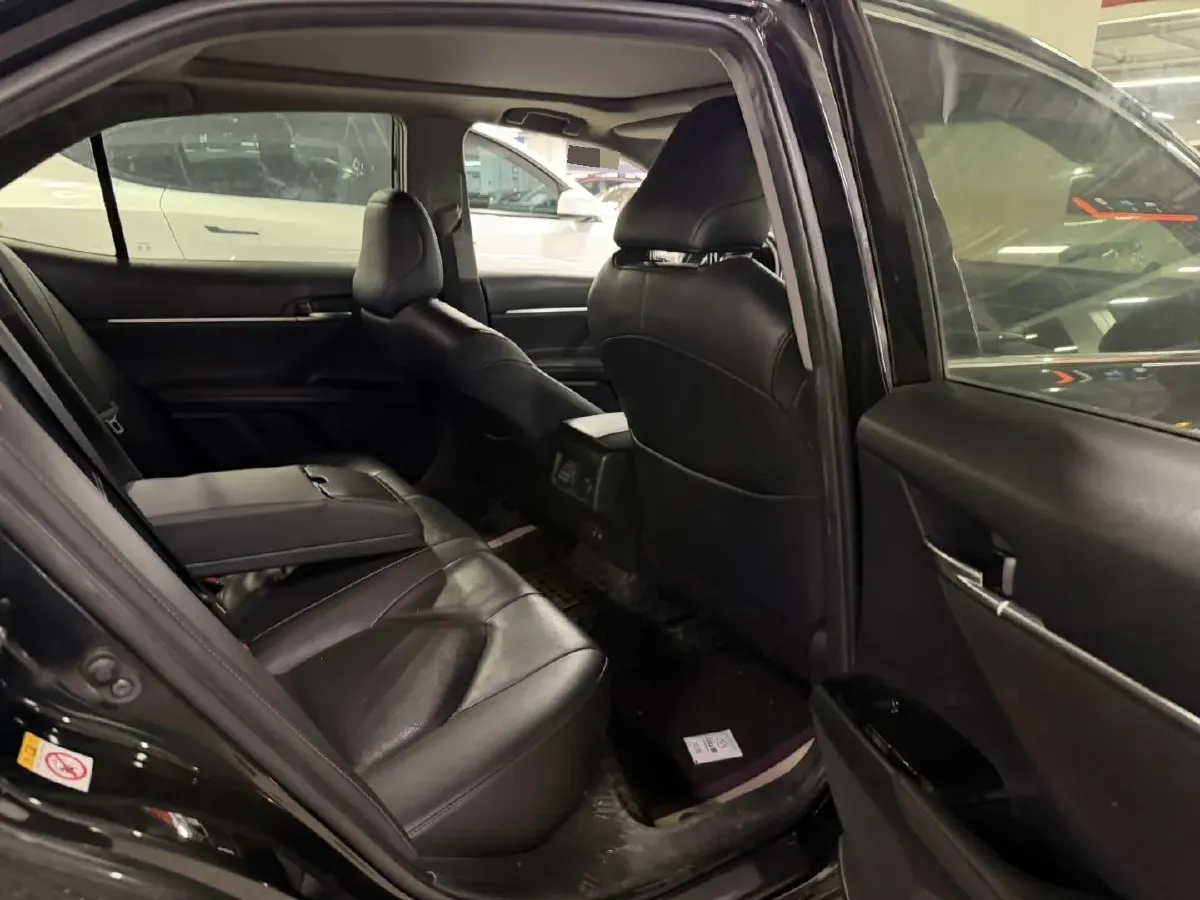 2019 Toyota Camry 2.5L 209HP L4 8AT,autocango,china used car exporter,china ev exporter,chinese used car exporter,chinese used ev exporter