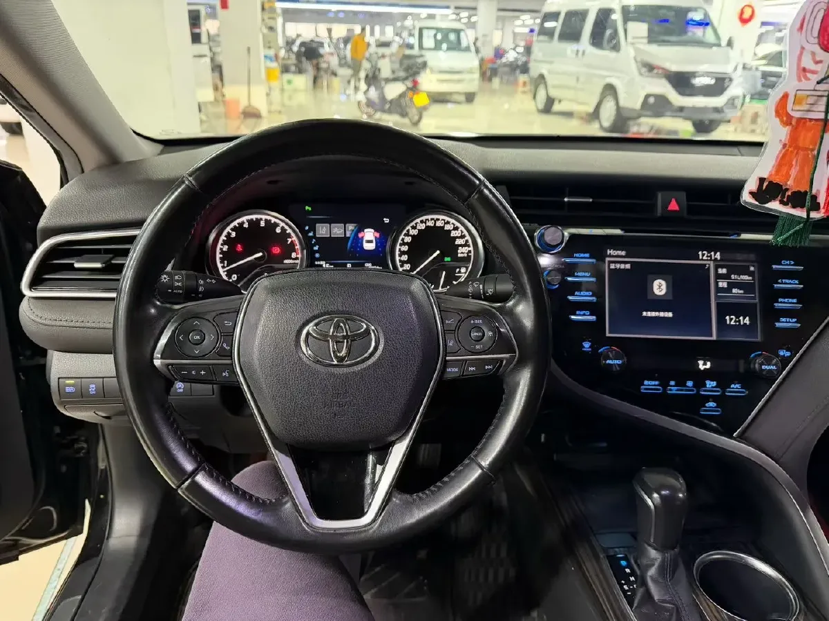 2019 Toyota Camry 2.5L 209HP L4 8AT,autocango,china used car exporter,china ev exporter,chinese used car exporter,chinese used ev exporter
