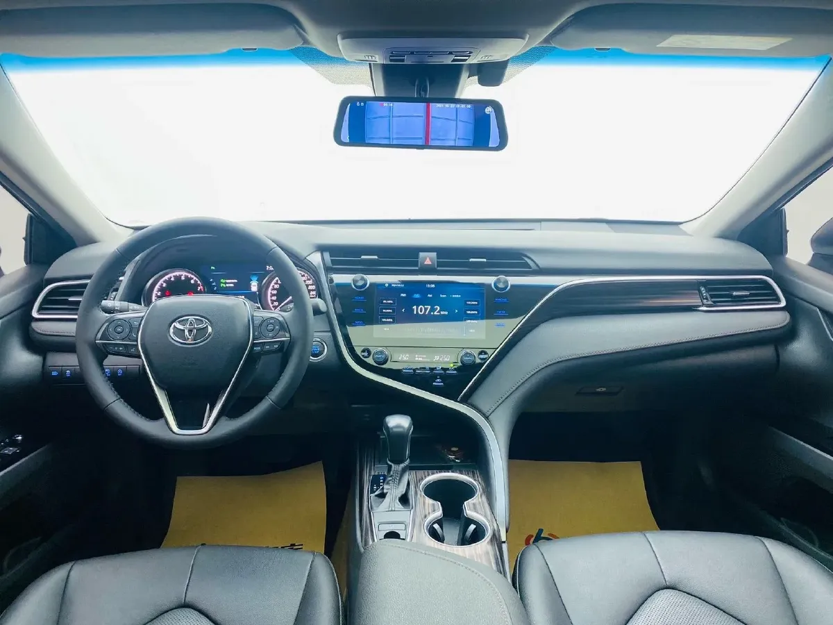 2019 Toyota Camry 2.0L 178HP L4 CVT,autocango,china used car exporter,china ev exporter,chinese used car exporter,chinese used ev exporter