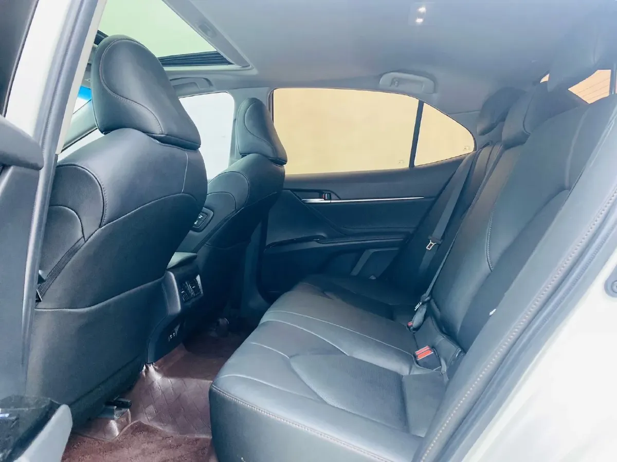 2019 Toyota Camry 2.0L 178HP L4 CVT,autocango,china used car exporter,china ev exporter,chinese used car exporter,chinese used ev exporter