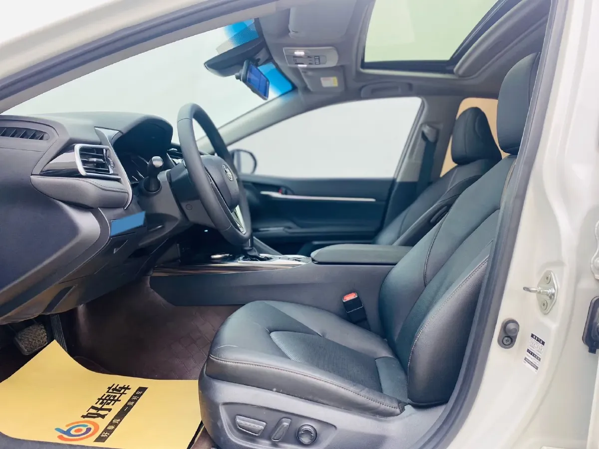 2019 Toyota Camry 2.0L 178HP L4 CVT,autocango,china used car exporter,china ev exporter,chinese used car exporter,chinese used ev exporter