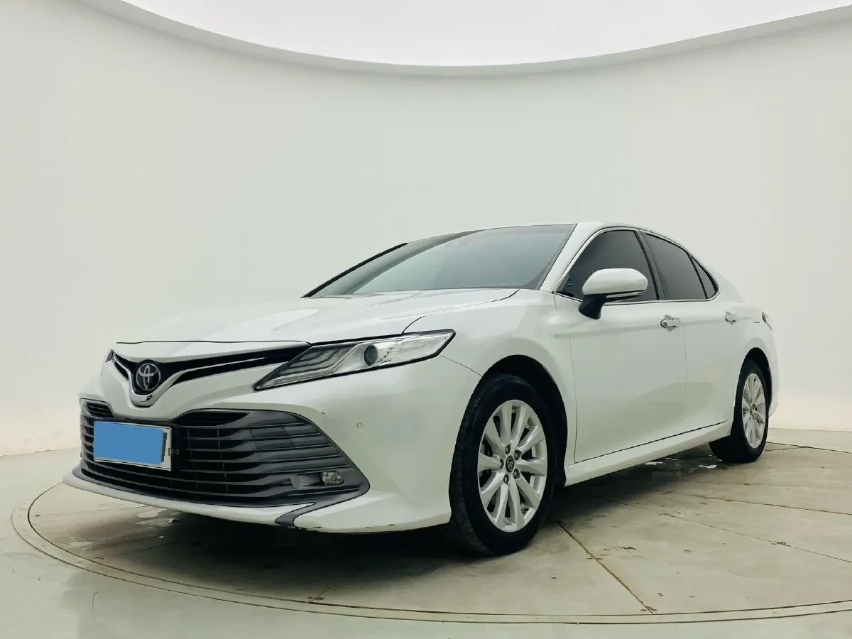 2019 Toyota Camry 2.0L 178HP L4 CVT,autocango,china used car exporter,china ev exporter,chinese used car exporter,chinese used ev exporter
