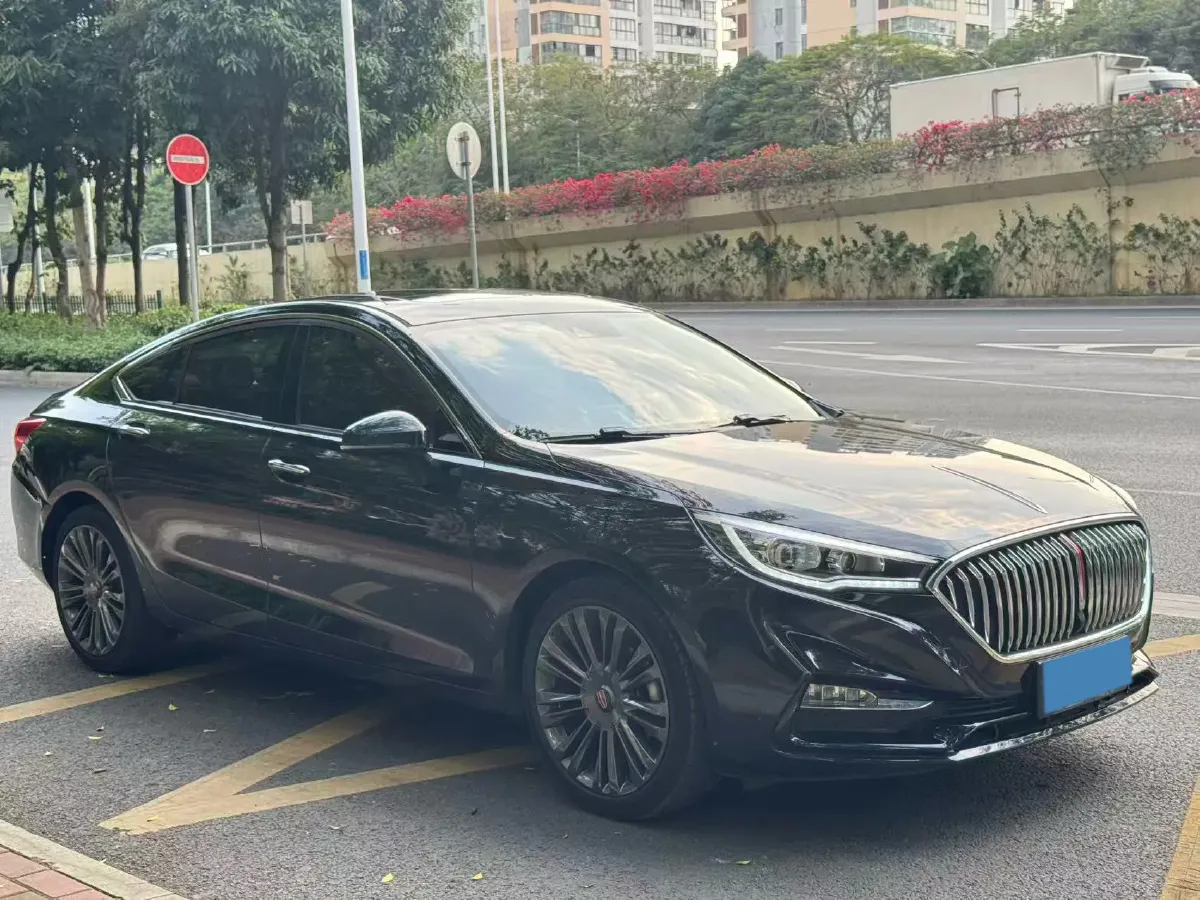 2020 HongQi H5 1.8T 197HP L4 6AT,autocango,china used car exporter,china ev exporter,chinese used car exporter,chinese used ev exporter