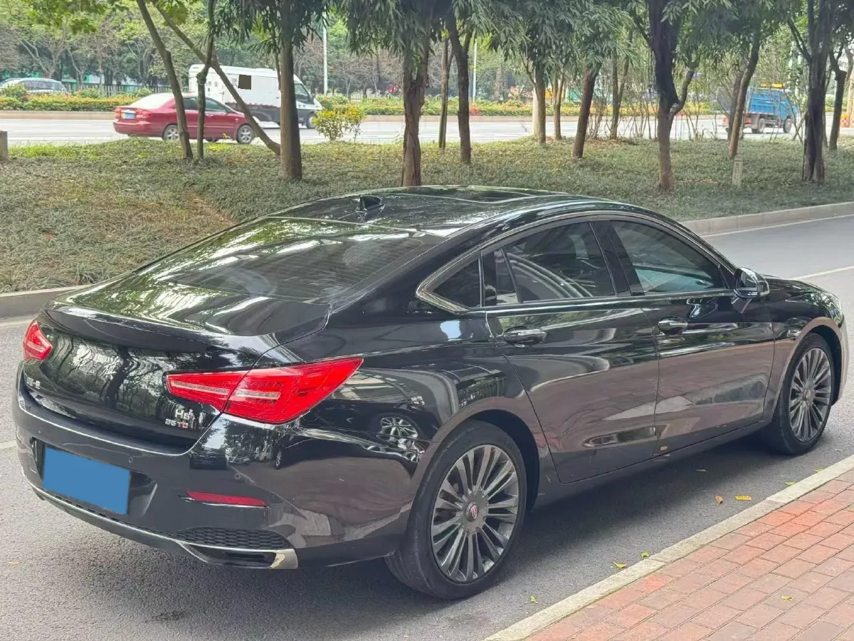 2020 HongQi H5 1.8T 197HP L4 6AT,autocango,china used car exporter,china ev exporter,chinese used car exporter,chinese used ev exporter